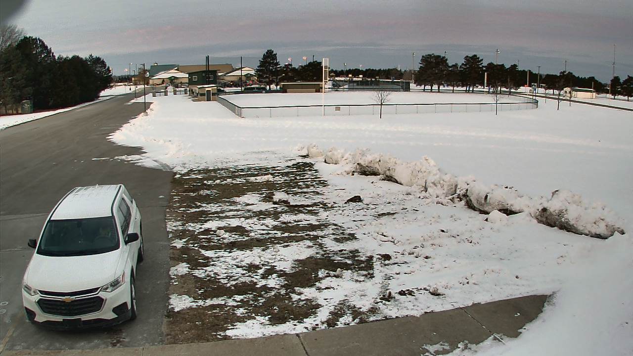 Thumbnail for current weather camera view from Laker ES in Pigeon, Michigan