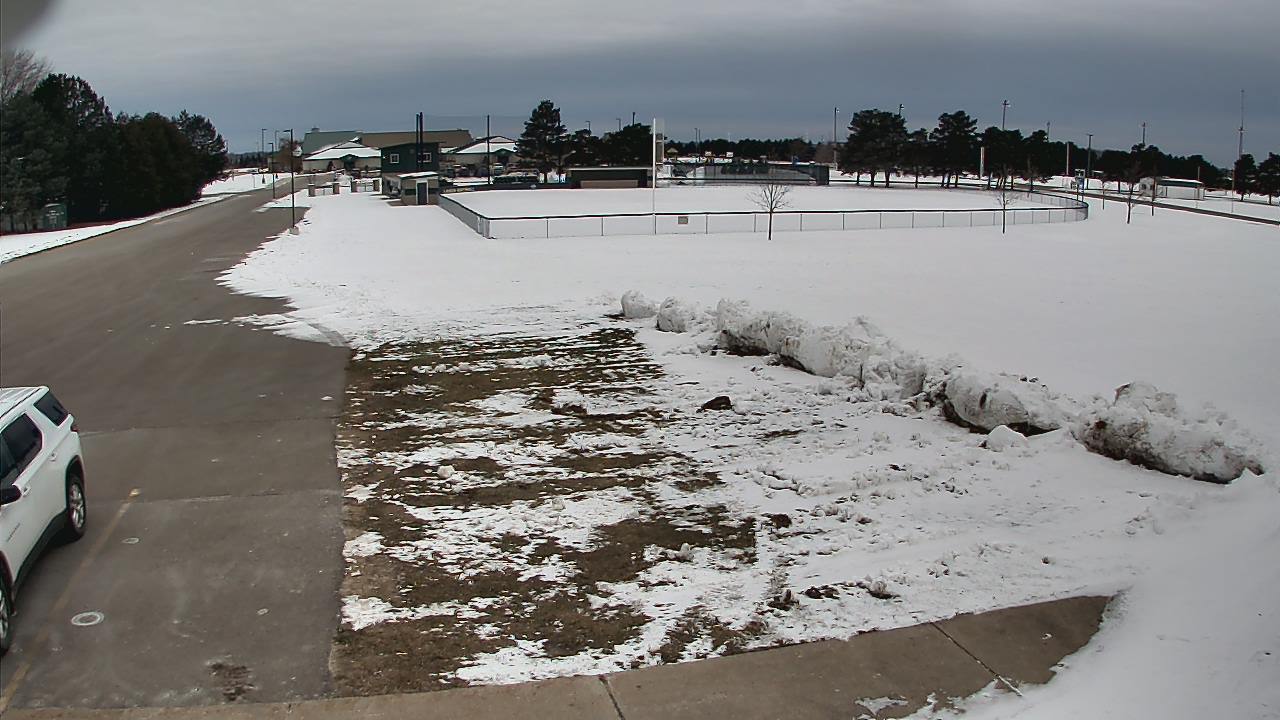 Thumbnail for current weather camera view from Laker ES in Pigeon, Michigan