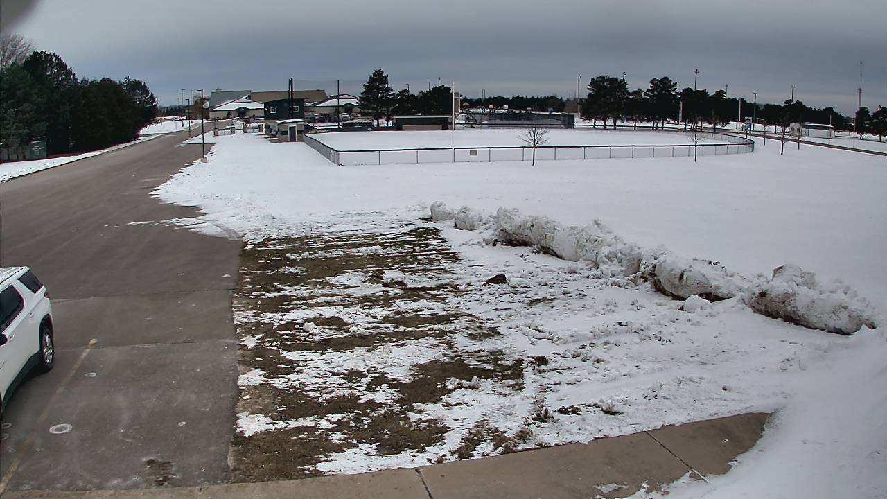 Thumbnail for current weather camera view from Laker ES in Pigeon, Michigan