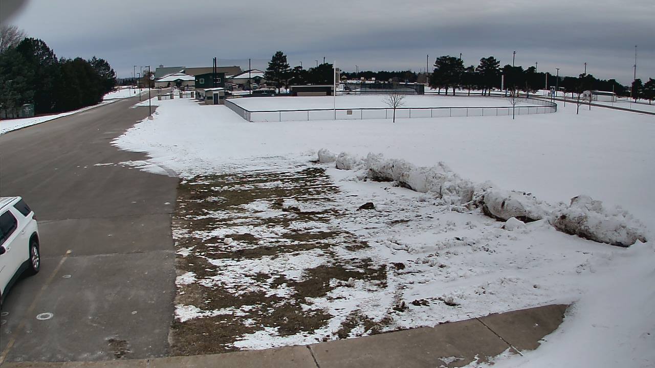 Thumbnail for current weather camera view from Laker ES in Pigeon, Michigan