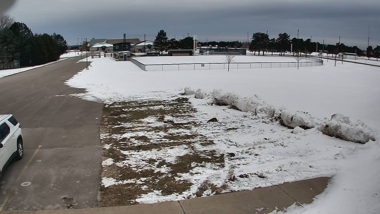 Thumbnail for current weather camera view from Laker ES in Pigeon, Michigan