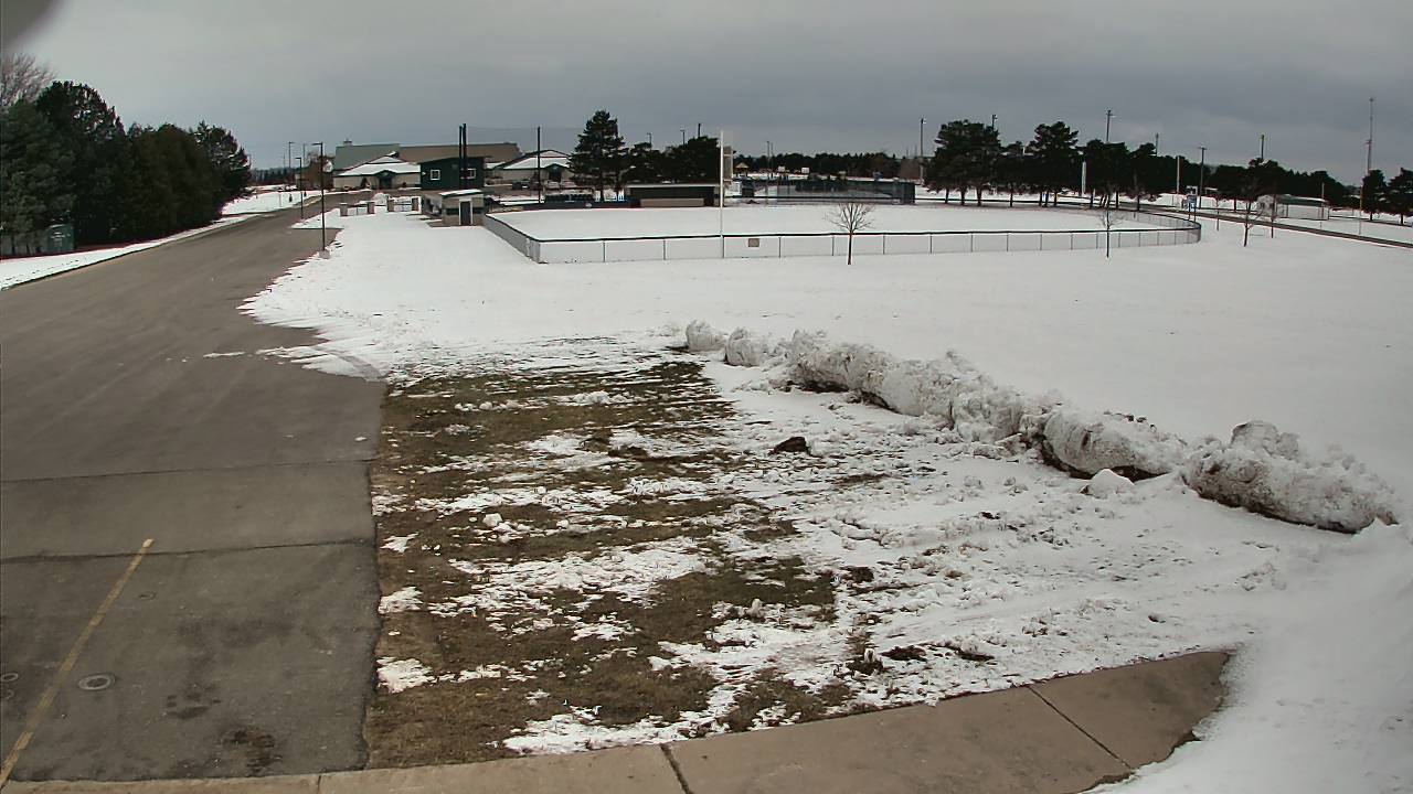 Thumbnail for current weather camera view from Laker ES in Pigeon, Michigan