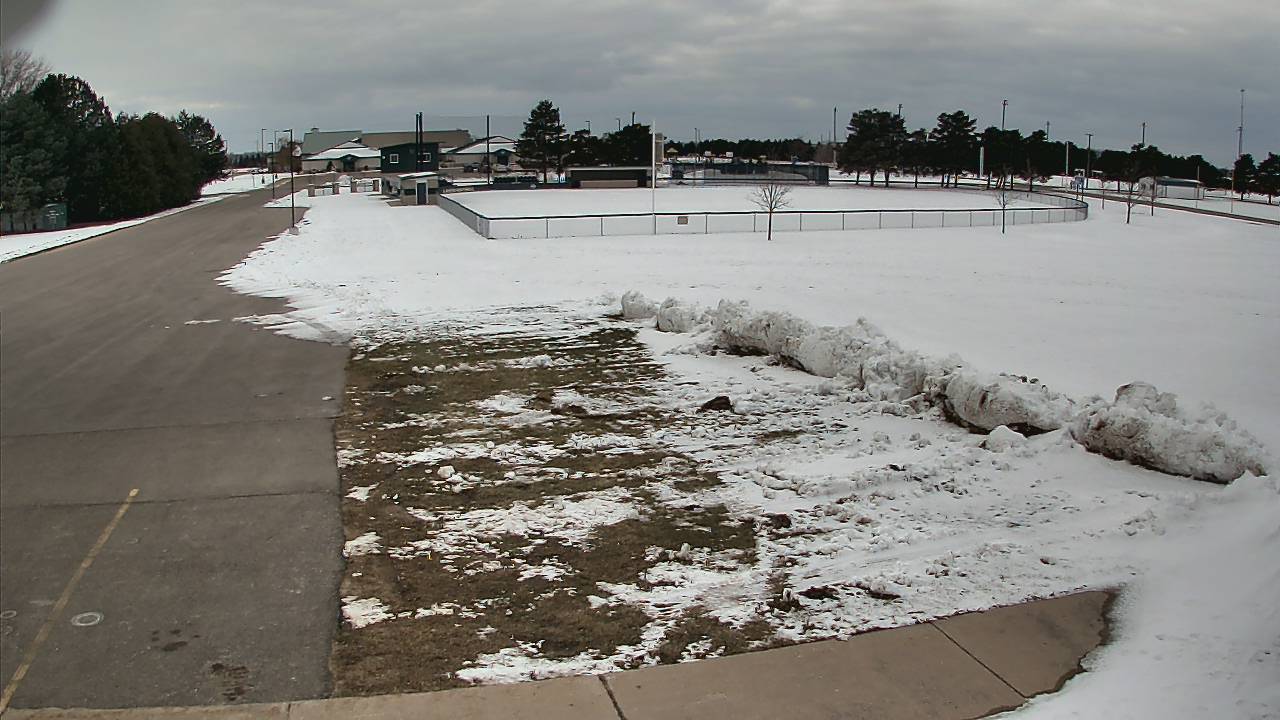 Thumbnail for current weather camera view from Laker ES in Pigeon, Michigan