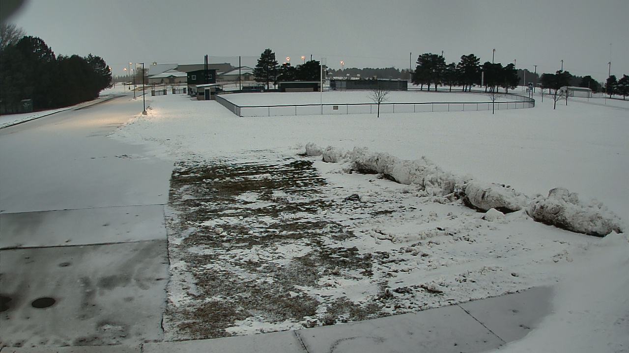 Thumbnail for current weather camera view from Laker ES in Pigeon, Michigan