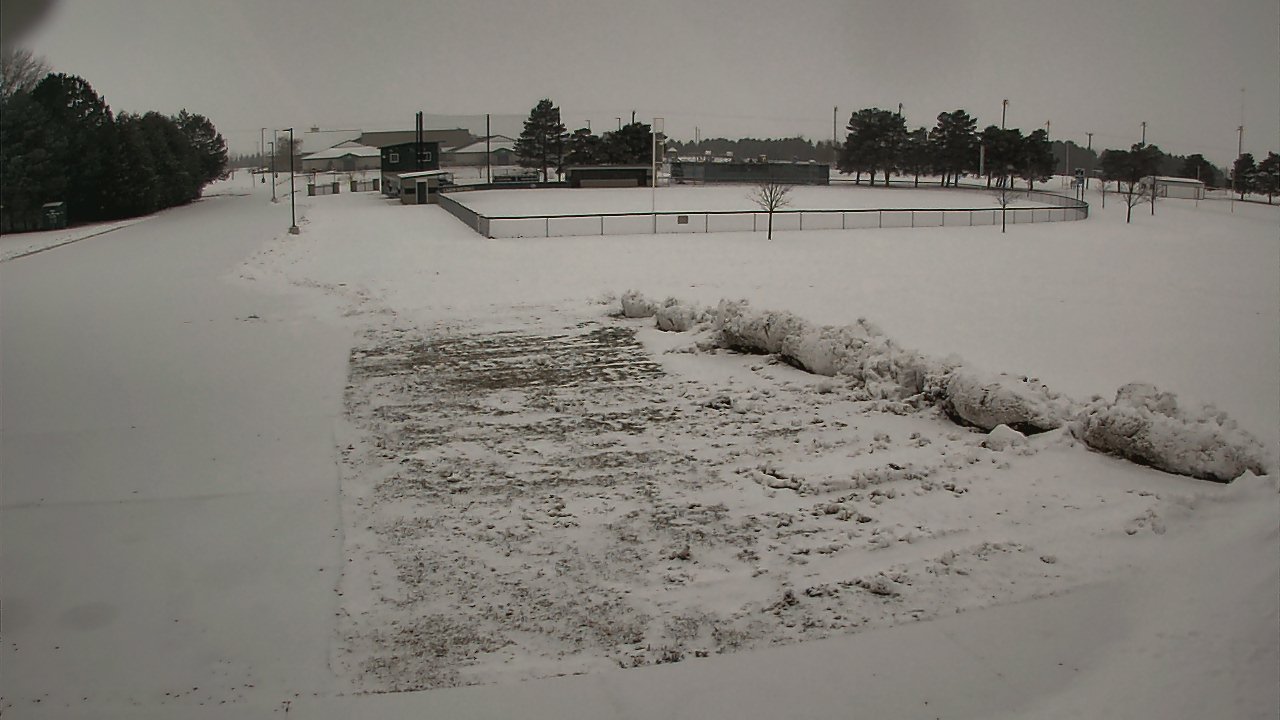 Thumbnail for current weather camera view from Laker ES in Pigeon, Michigan