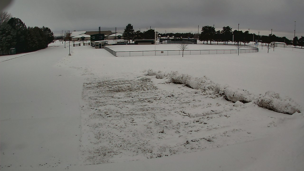 Thumbnail for current weather camera view from Laker ES in Pigeon, Michigan