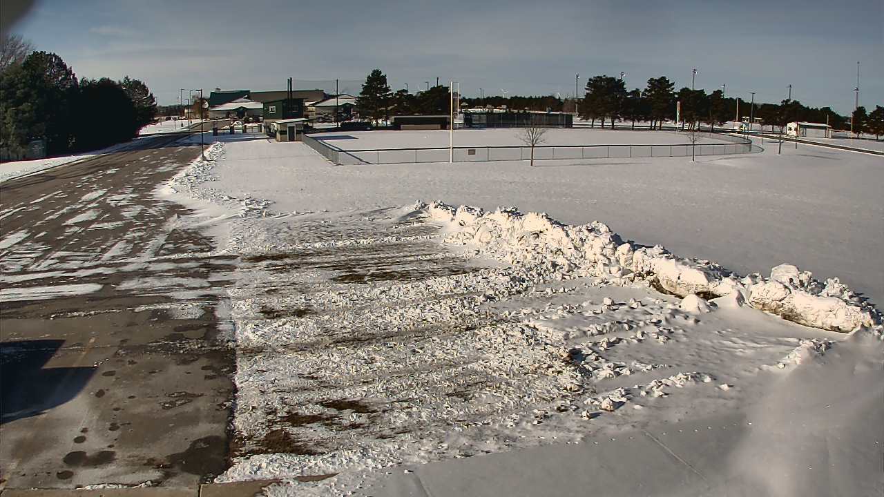 Thumbnail for current weather camera view from Laker ES in Pigeon, Michigan