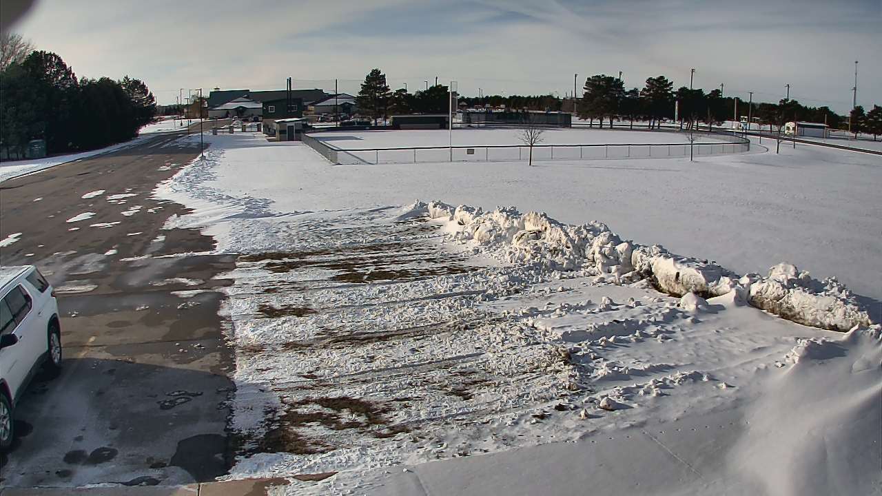 Thumbnail for current weather camera view from Laker ES in Pigeon, Michigan
