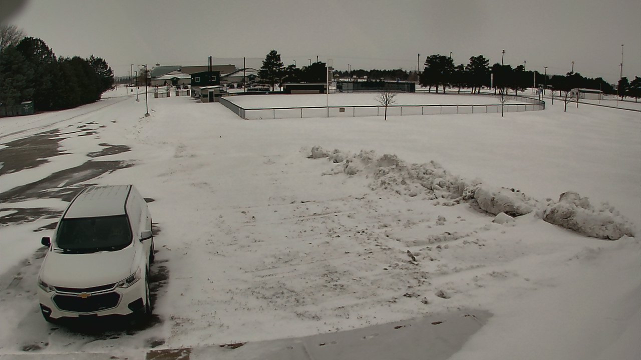 Thumbnail for current weather camera view from Laker ES in Pigeon, Michigan