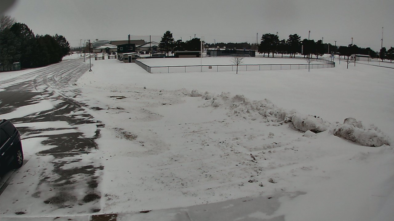 Thumbnail for current weather camera view from Laker ES in Pigeon, Michigan