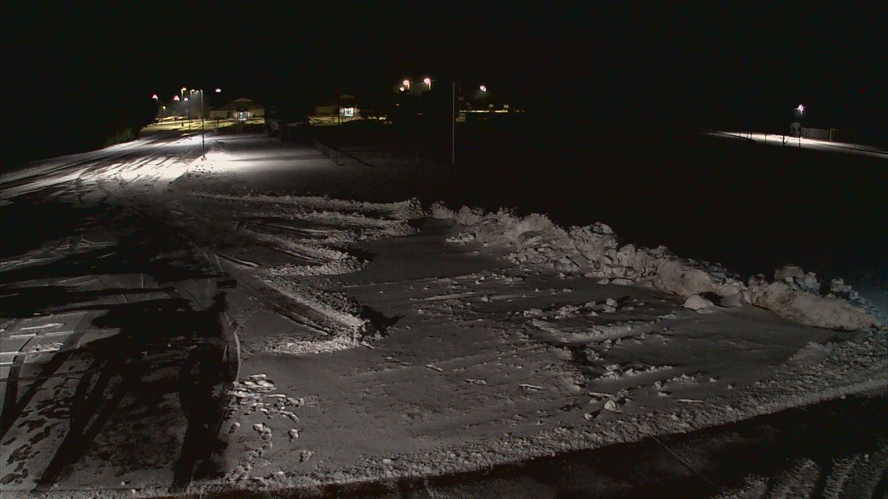 Thumbnail for current weather camera view from Laker ES in Pigeon, Michigan