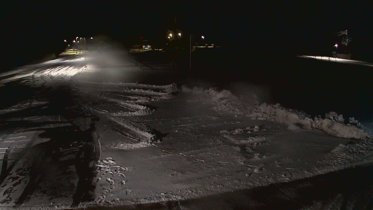 Thumbnail for current weather camera view from Laker ES in Pigeon, Michigan