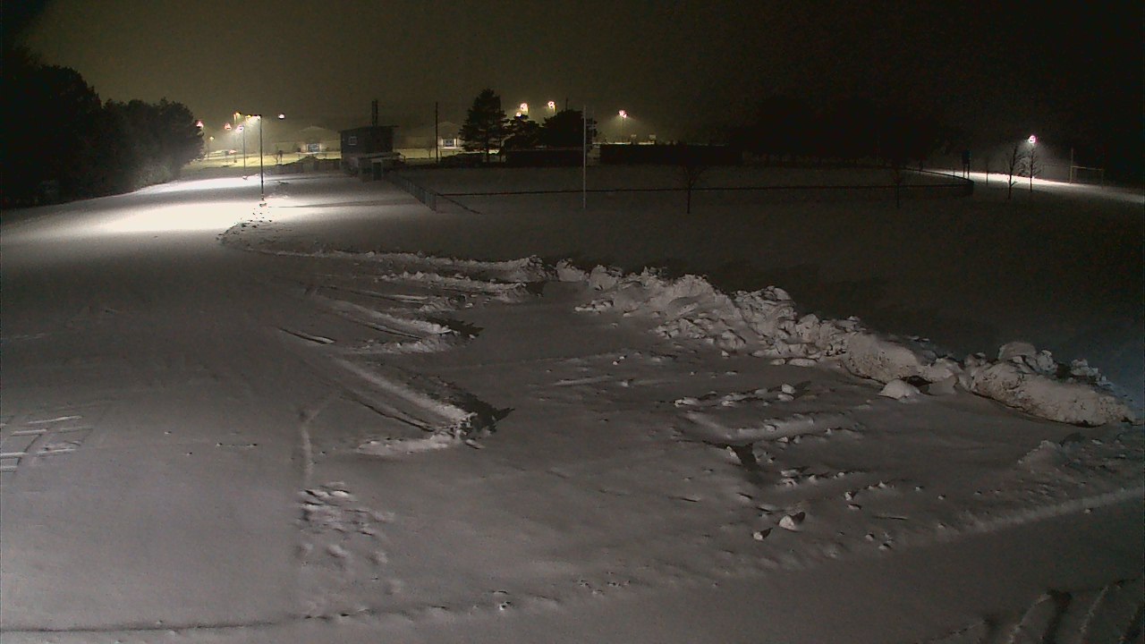 Thumbnail for current weather camera view from Laker ES in Pigeon, Michigan