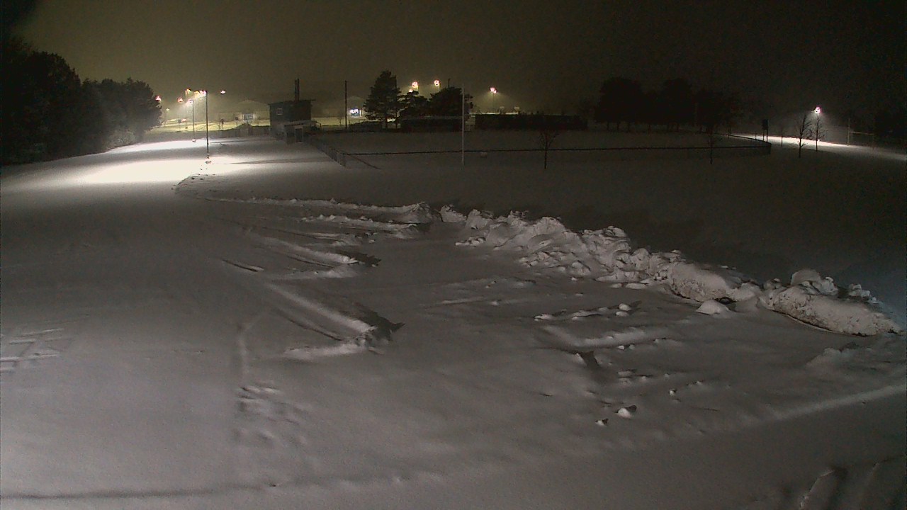 Thumbnail for current weather camera view from Laker ES in Pigeon, Michigan