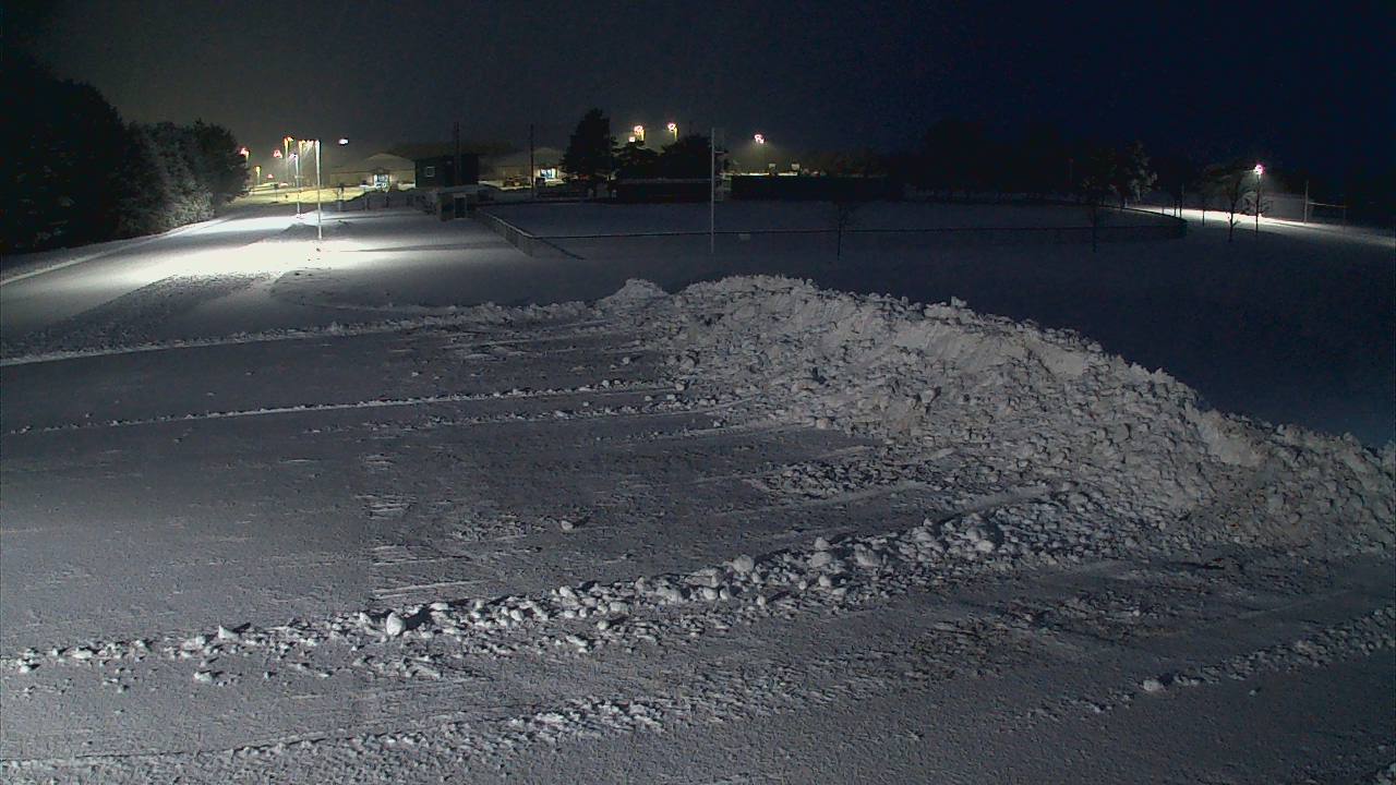 Thumbnail for current weather camera view from Laker ES in Pigeon, Michigan