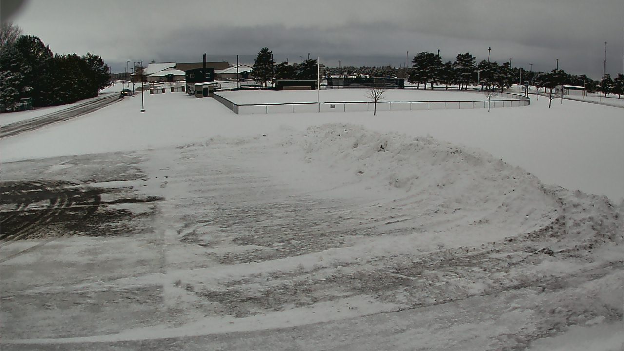 Thumbnail for current weather camera view from Laker ES in Pigeon, Michigan