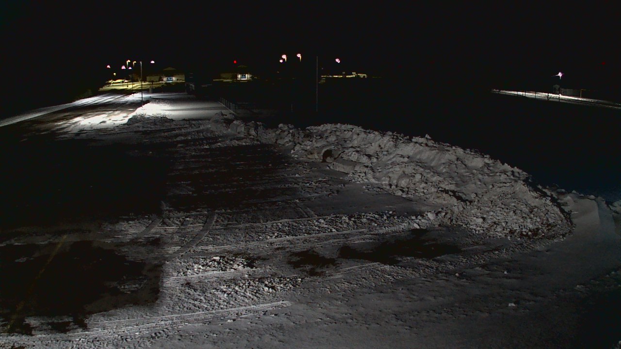 Thumbnail for current weather camera view from Laker ES in Pigeon, Michigan