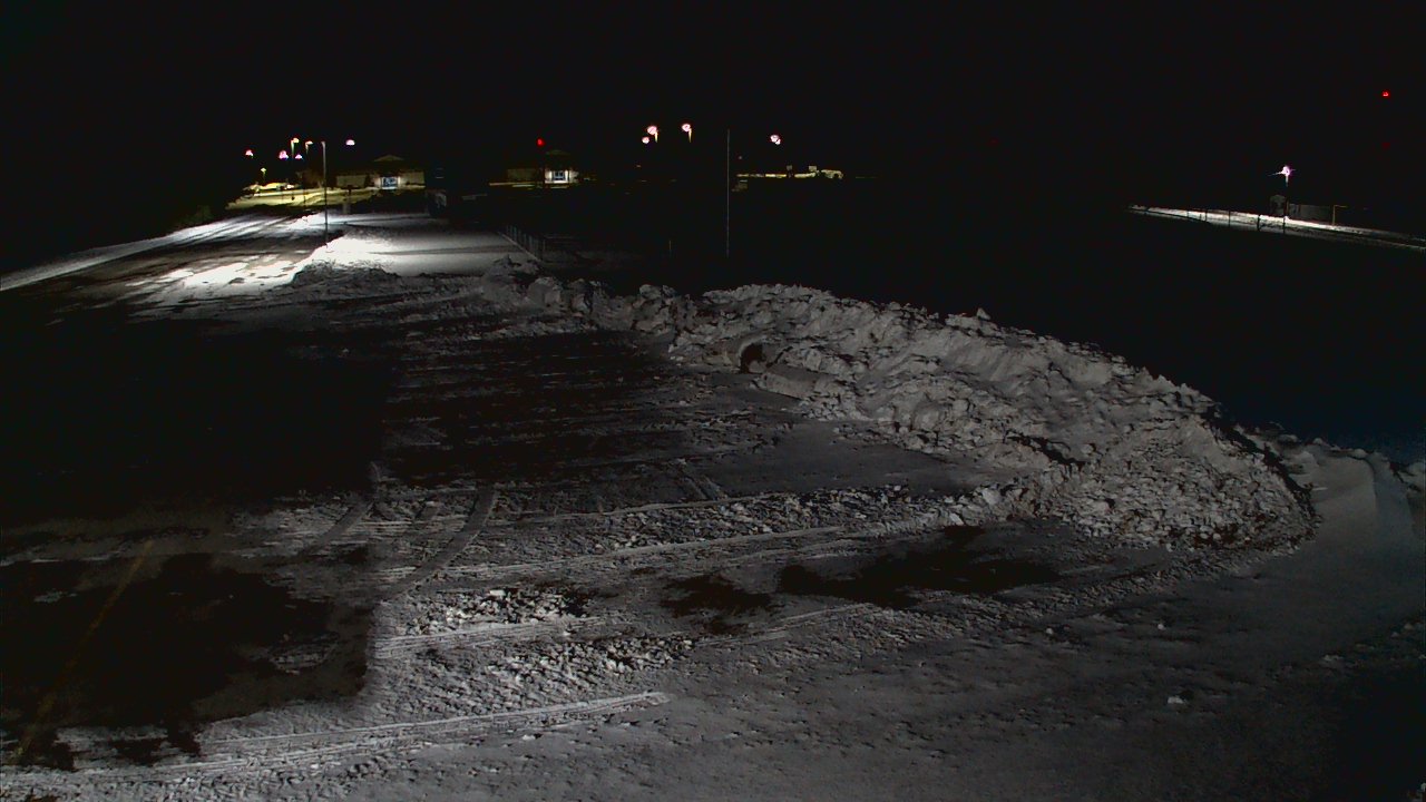 Thumbnail for current weather camera view from Laker ES in Pigeon, Michigan