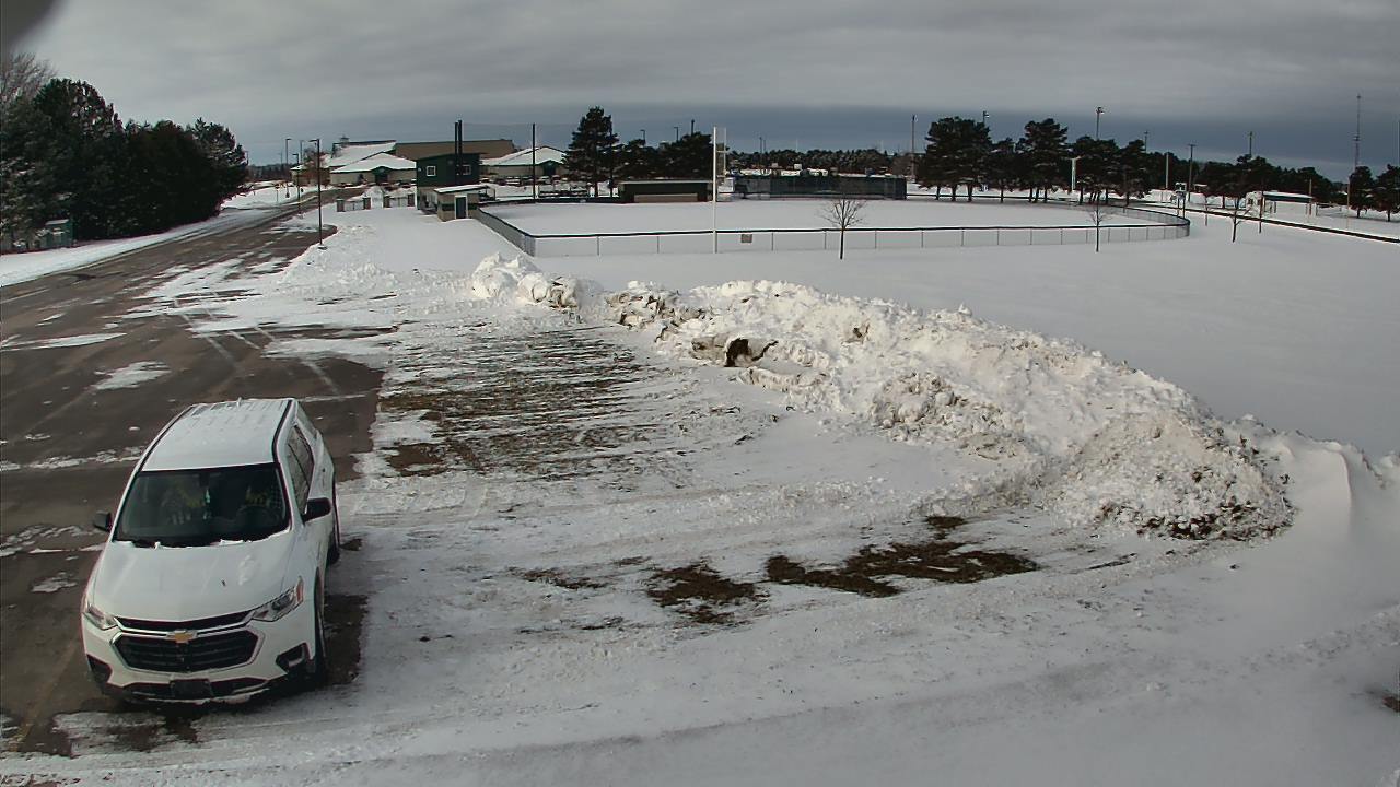 Thumbnail for current weather camera view from Laker ES in Pigeon, Michigan