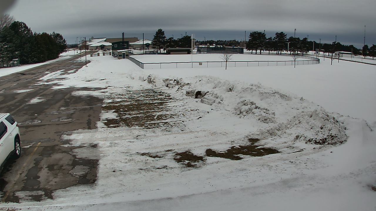 Thumbnail for current weather camera view from Laker ES in Pigeon, Michigan