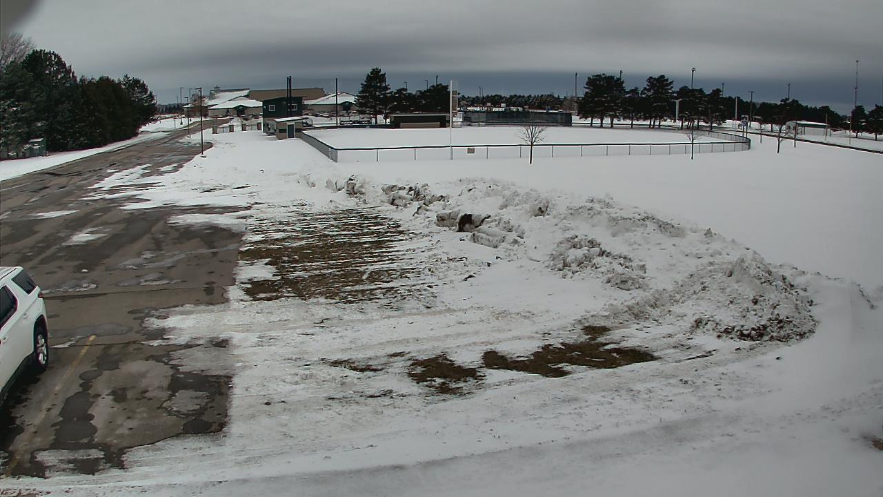 Thumbnail for current weather camera view from Laker ES in Pigeon, Michigan