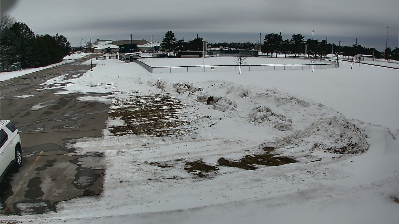 Thumbnail for current weather camera view from Laker ES in Pigeon, Michigan