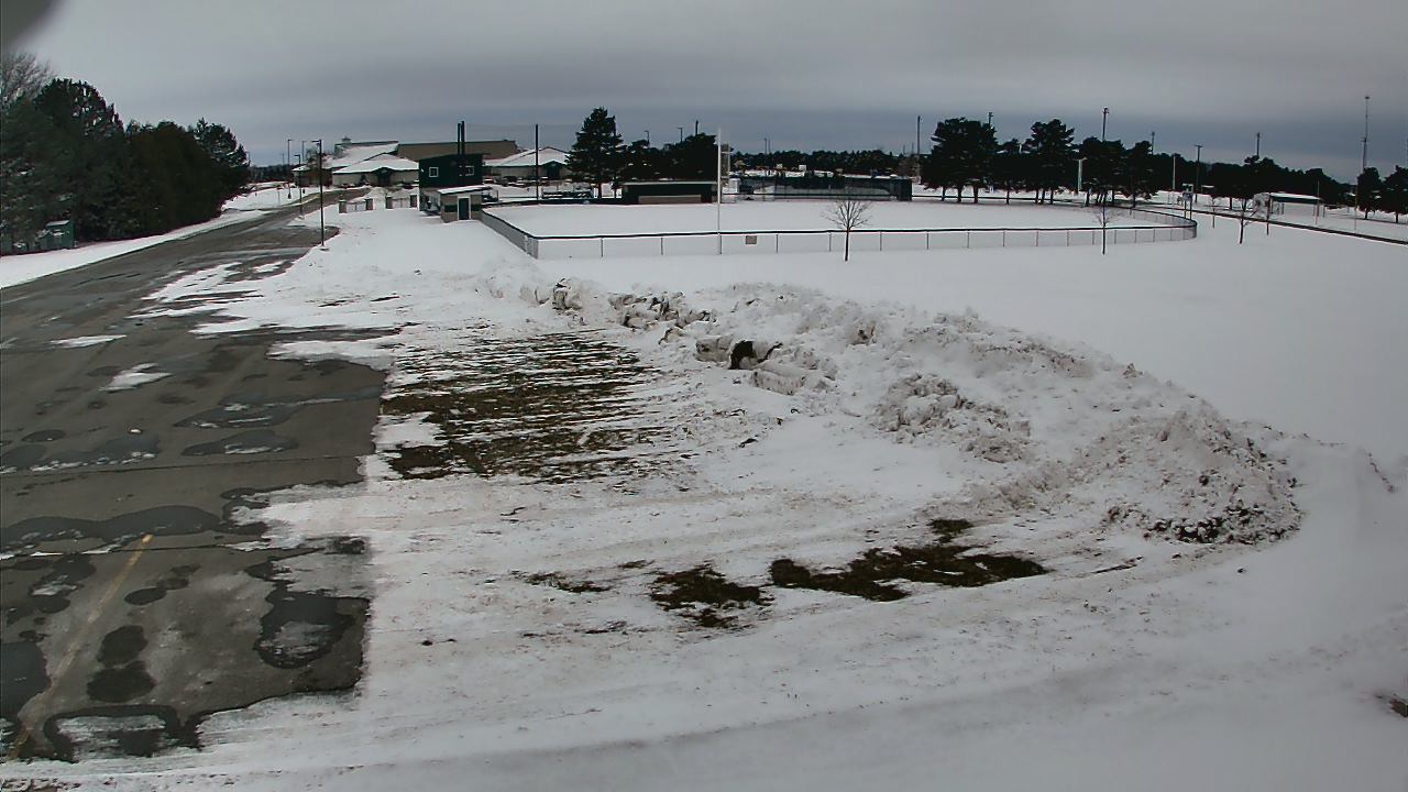 Thumbnail for current weather camera view from Laker ES in Pigeon, Michigan