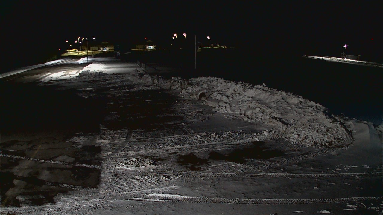 Thumbnail for current weather camera view from Laker ES in Pigeon, Michigan