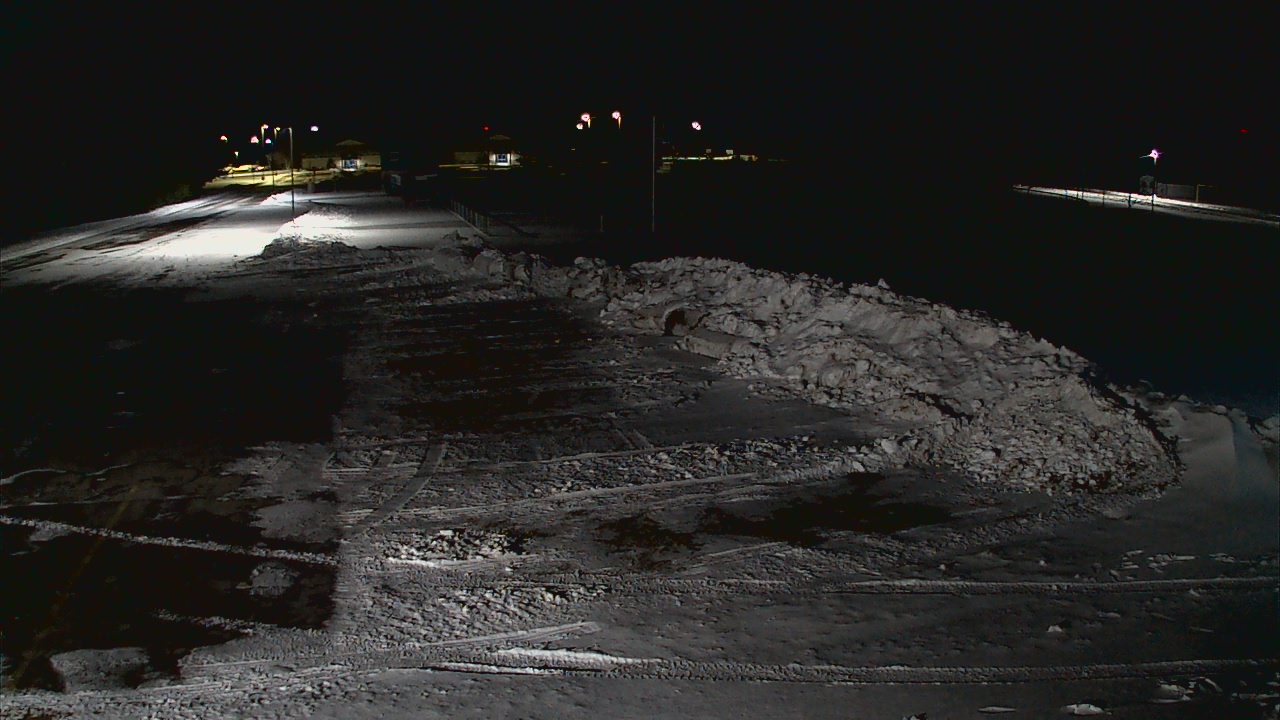 Thumbnail for current weather camera view from Laker ES in Pigeon, Michigan