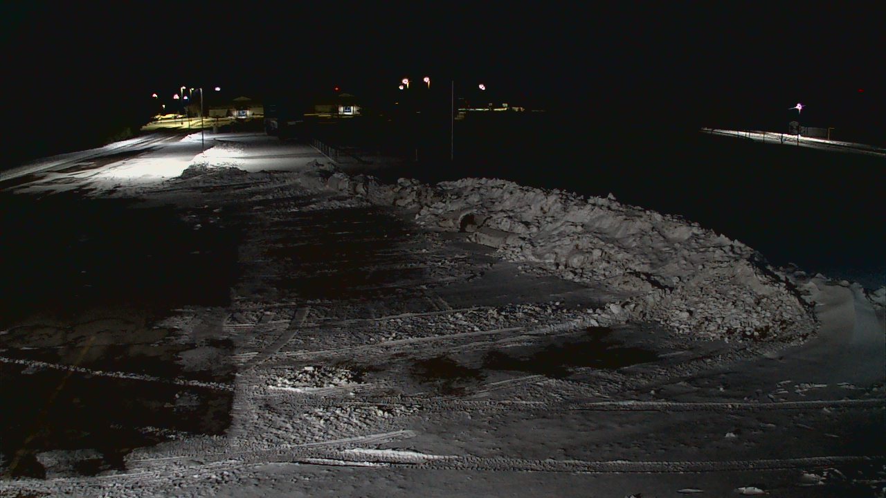 Thumbnail for current weather camera view from Laker ES in Pigeon, Michigan