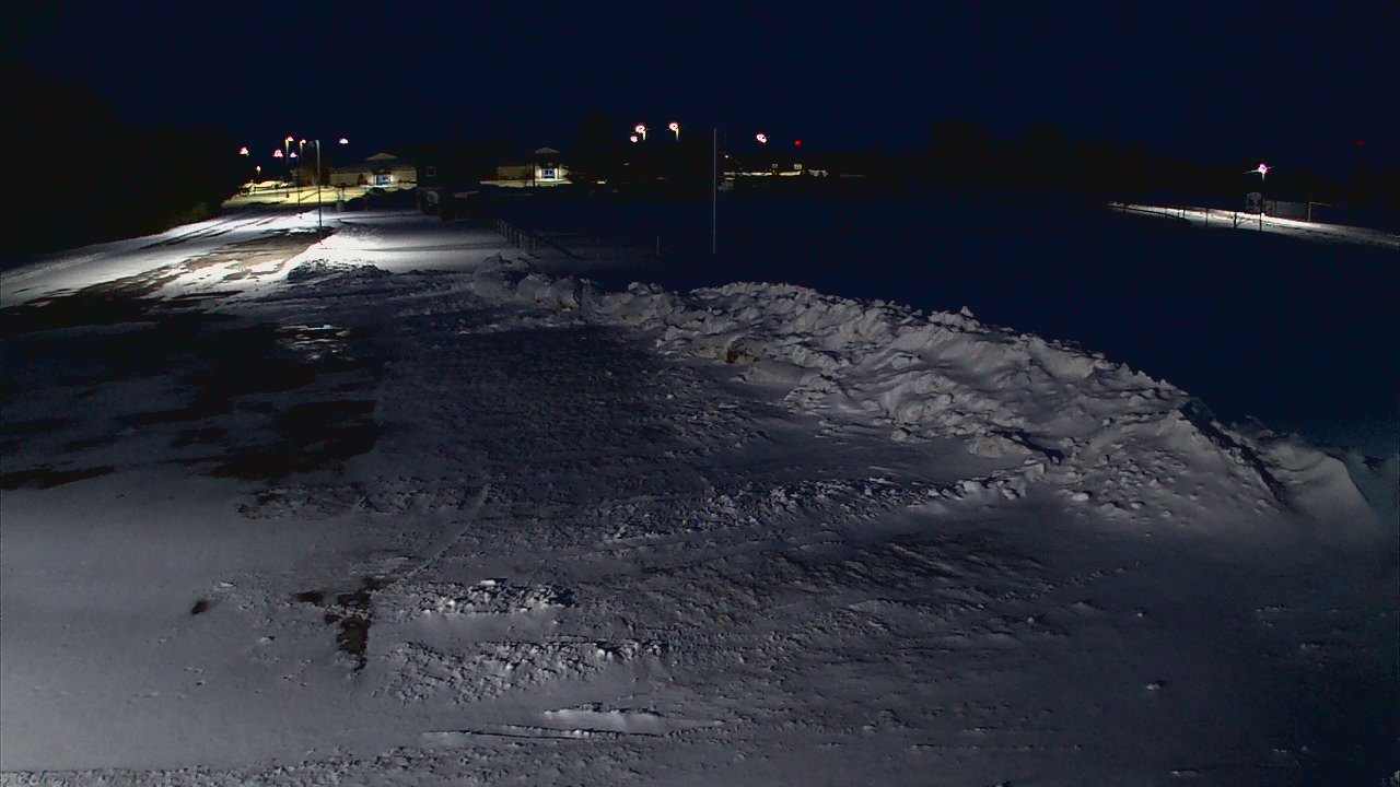 Thumbnail for current weather camera view from Laker ES in Pigeon, Michigan