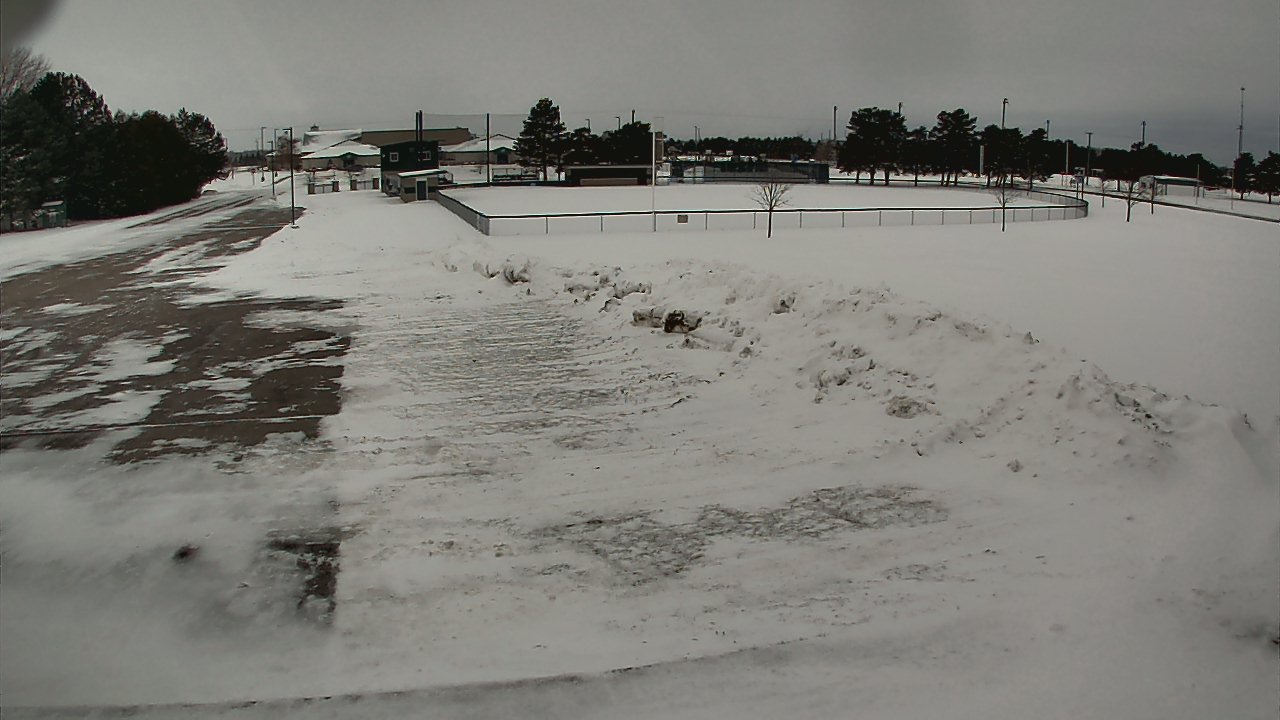 Thumbnail for current weather camera view from Laker ES in Pigeon, Michigan