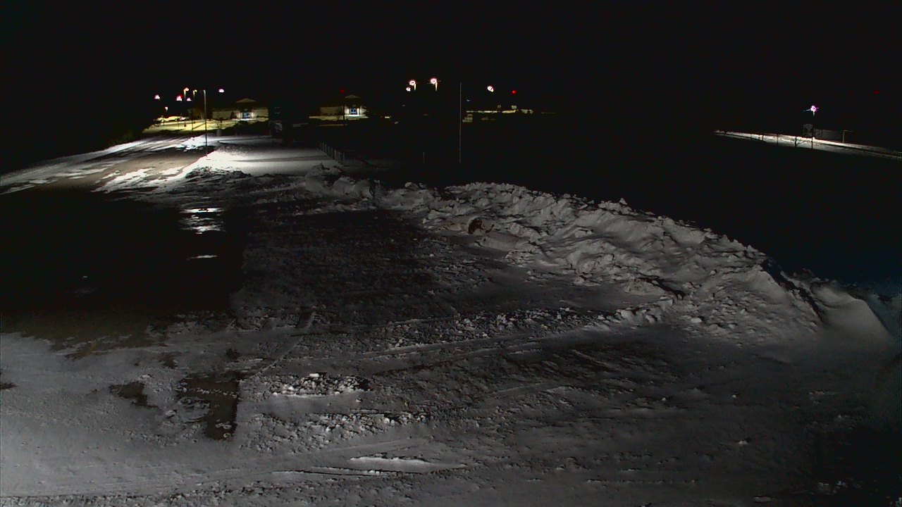 Thumbnail for current weather camera view from Laker ES in Pigeon, Michigan