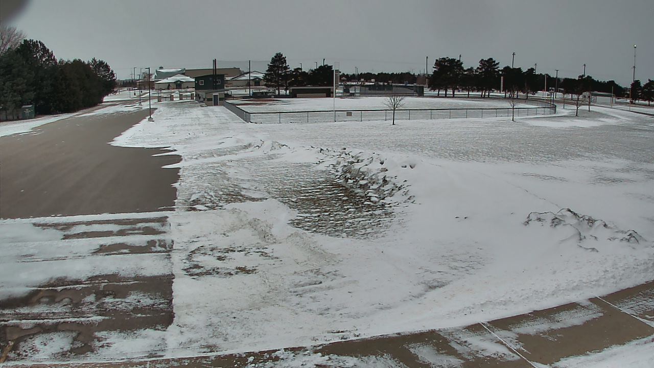 Thumbnail for current weather camera view from Laker ES in Pigeon, Michigan