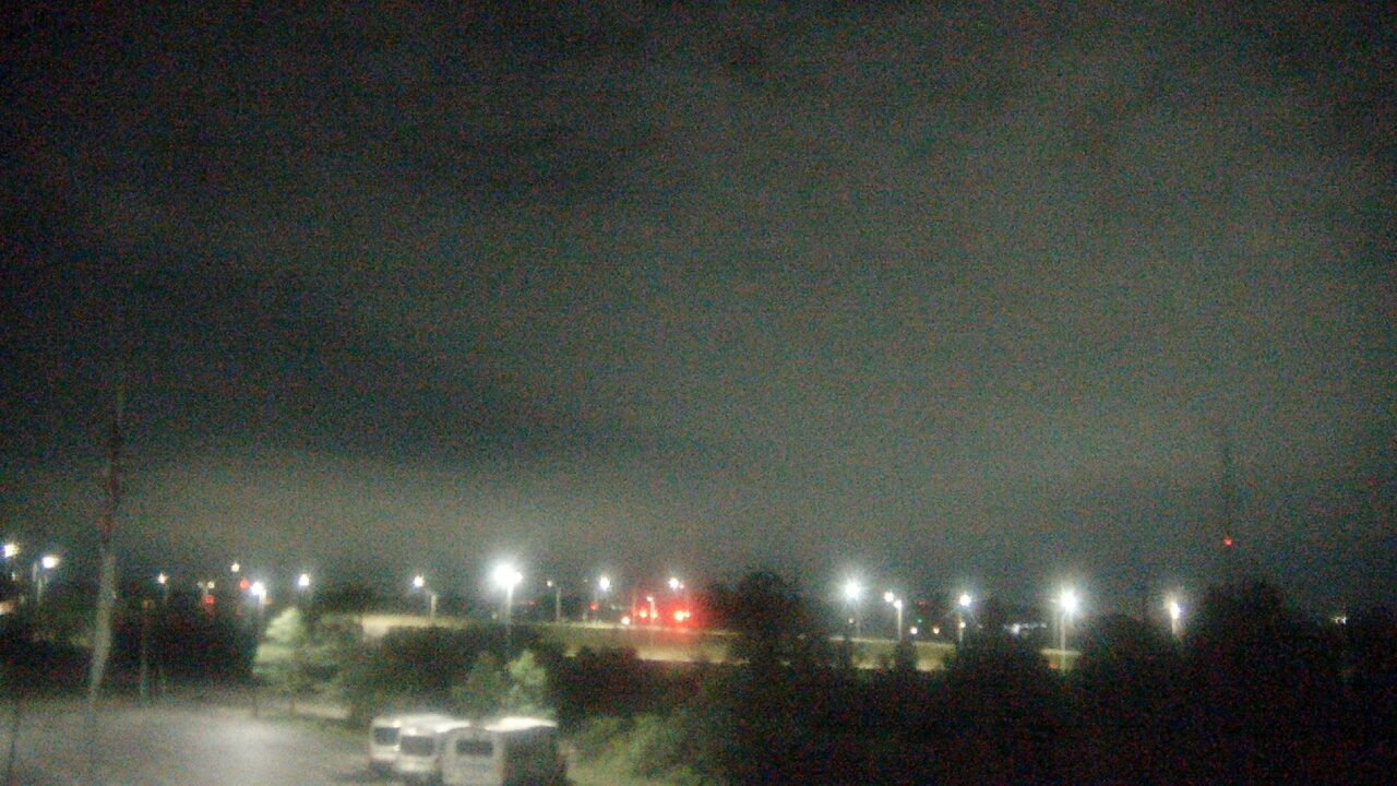 Thumbnail for current weather camera view from Lemont Twp Community Center in Lemont, Illinois