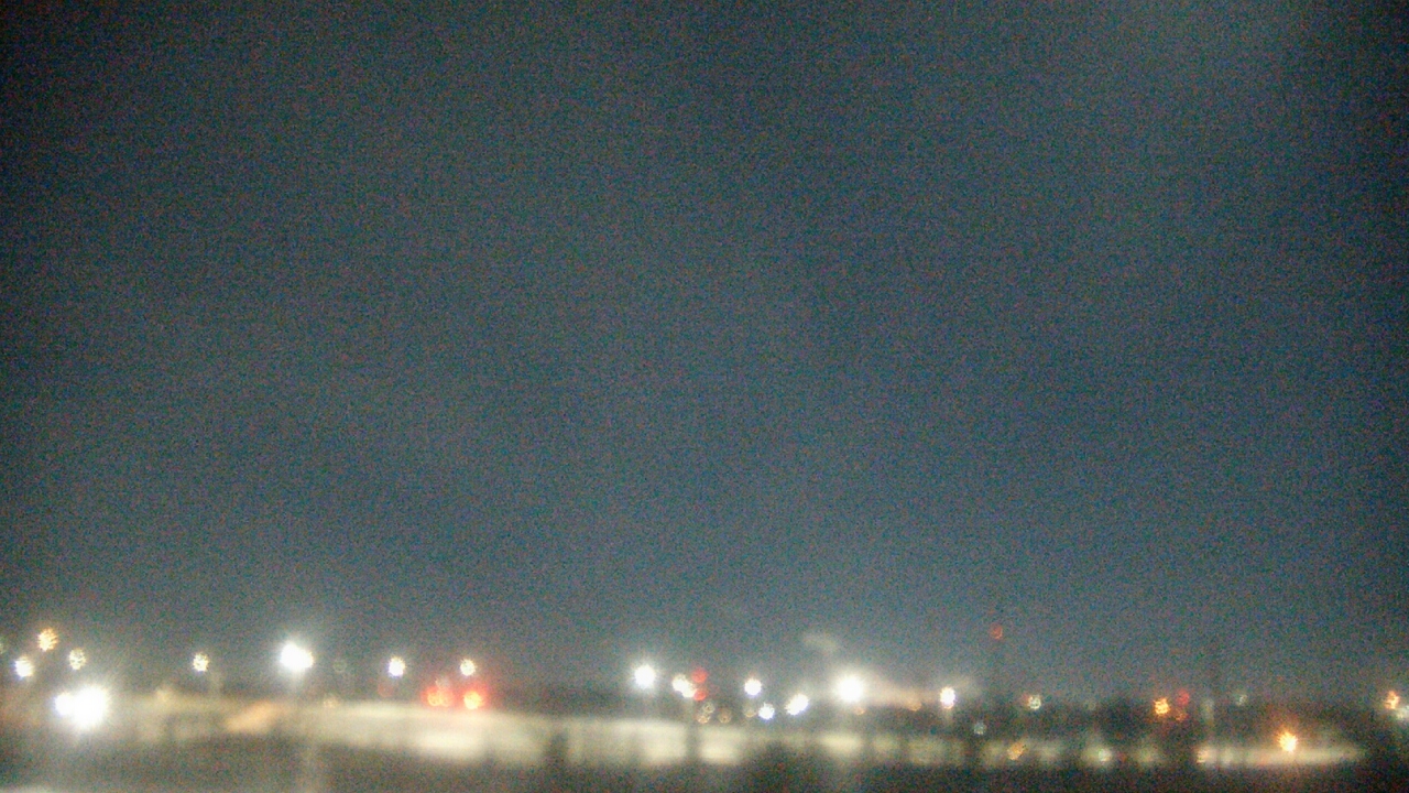 Thumbnail for current weather camera view from Lemont Twp Community Center in Lemont, Illinois