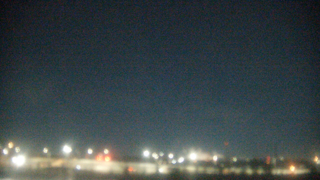 Thumbnail for current weather camera view from Lemont Twp Community Center in Lemont, Illinois