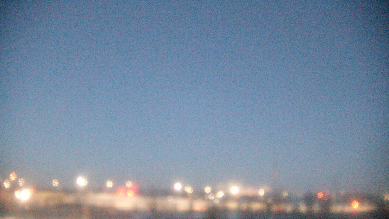 Thumbnail for current weather camera view from Lemont Twp Community Center in Lemont, Illinois