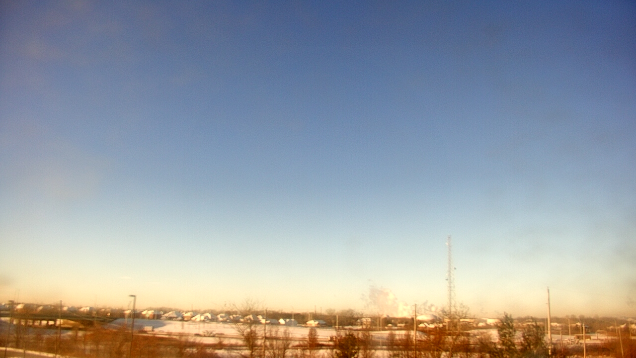 Thumbnail for current weather camera view from Lemont Twp Community Center in Lemont, Illinois