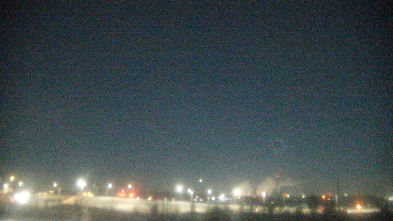 Thumbnail for current weather camera view from Lemont Twp Community Center in Lemont, Illinois