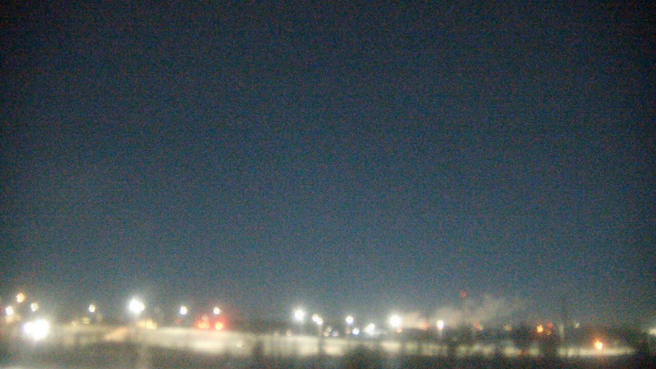 Thumbnail for current weather camera view from Lemont Twp Community Center in Lemont, Illinois