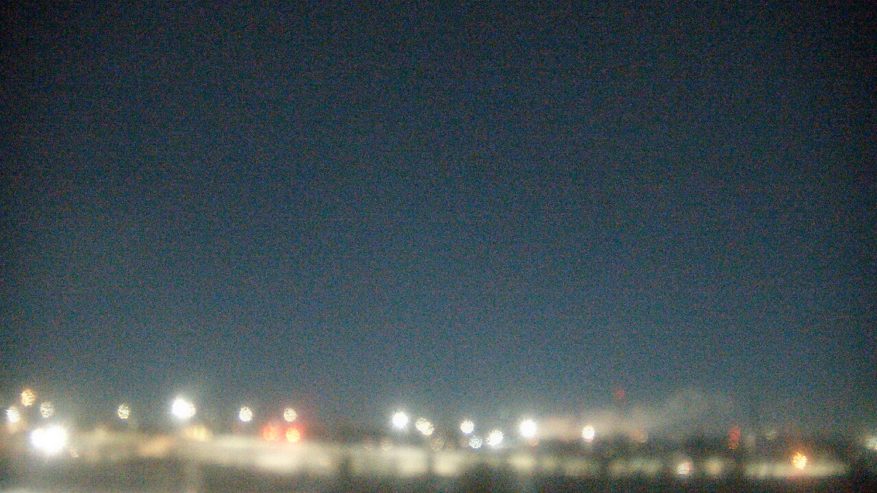 Thumbnail for current weather camera view from Lemont Twp Community Center in Lemont, Illinois