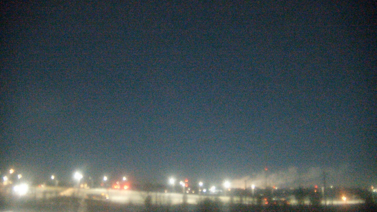 Thumbnail for current weather camera view from Lemont Twp Community Center in Lemont, Illinois