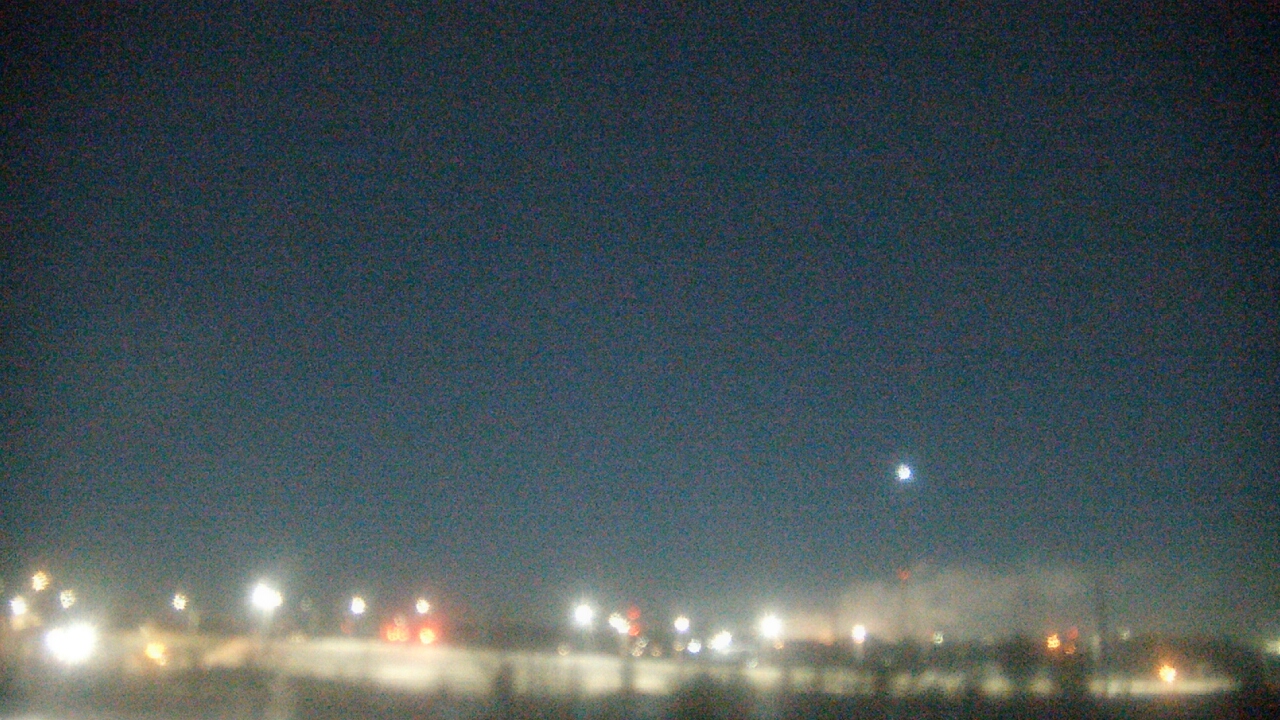 Thumbnail for current weather camera view from Lemont Twp Community Center in Lemont, Illinois