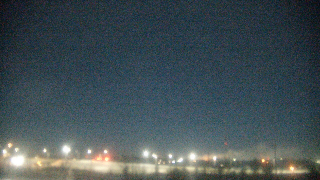 Thumbnail for current weather camera view from Lemont Twp Community Center in Lemont, Illinois