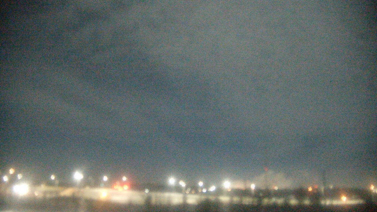 Thumbnail for current weather camera view from Lemont Twp Community Center in Lemont, Illinois