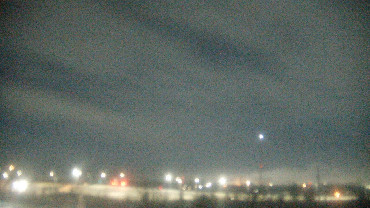 Thumbnail for current weather camera view from Lemont Twp Community Center in Lemont, Illinois