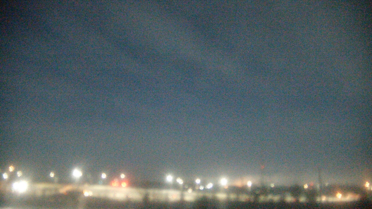 Thumbnail for current weather camera view from Lemont Twp Community Center in Lemont, Illinois