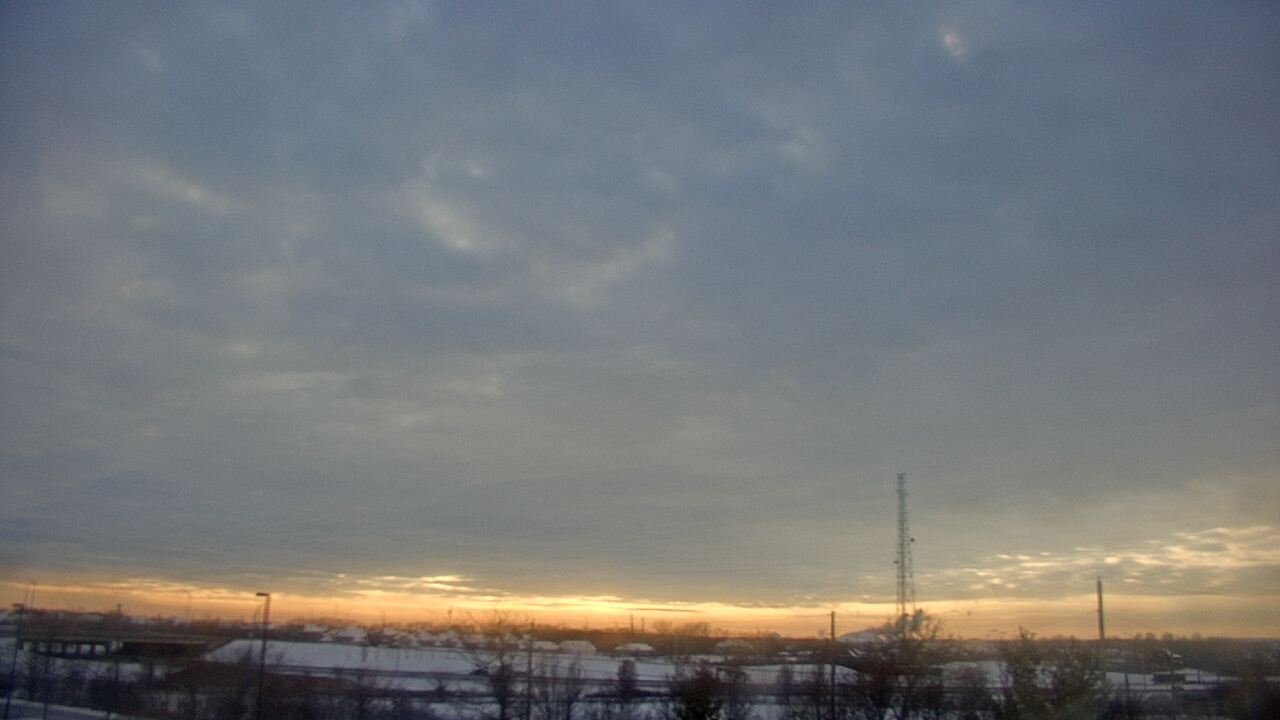 Thumbnail for current weather camera view from Lemont Twp Community Center in Lemont, Illinois