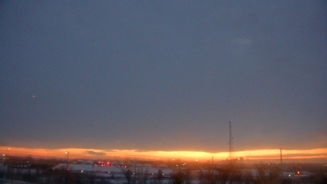 Thumbnail for current weather camera view from Lemont Twp Community Center in Lemont, Illinois